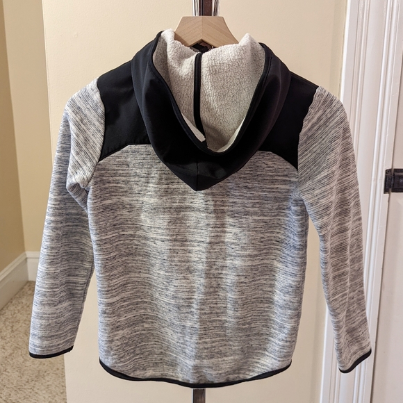 C9 by Champion gray and black zip up hoodie size 8-10 - Picture 2 of 4